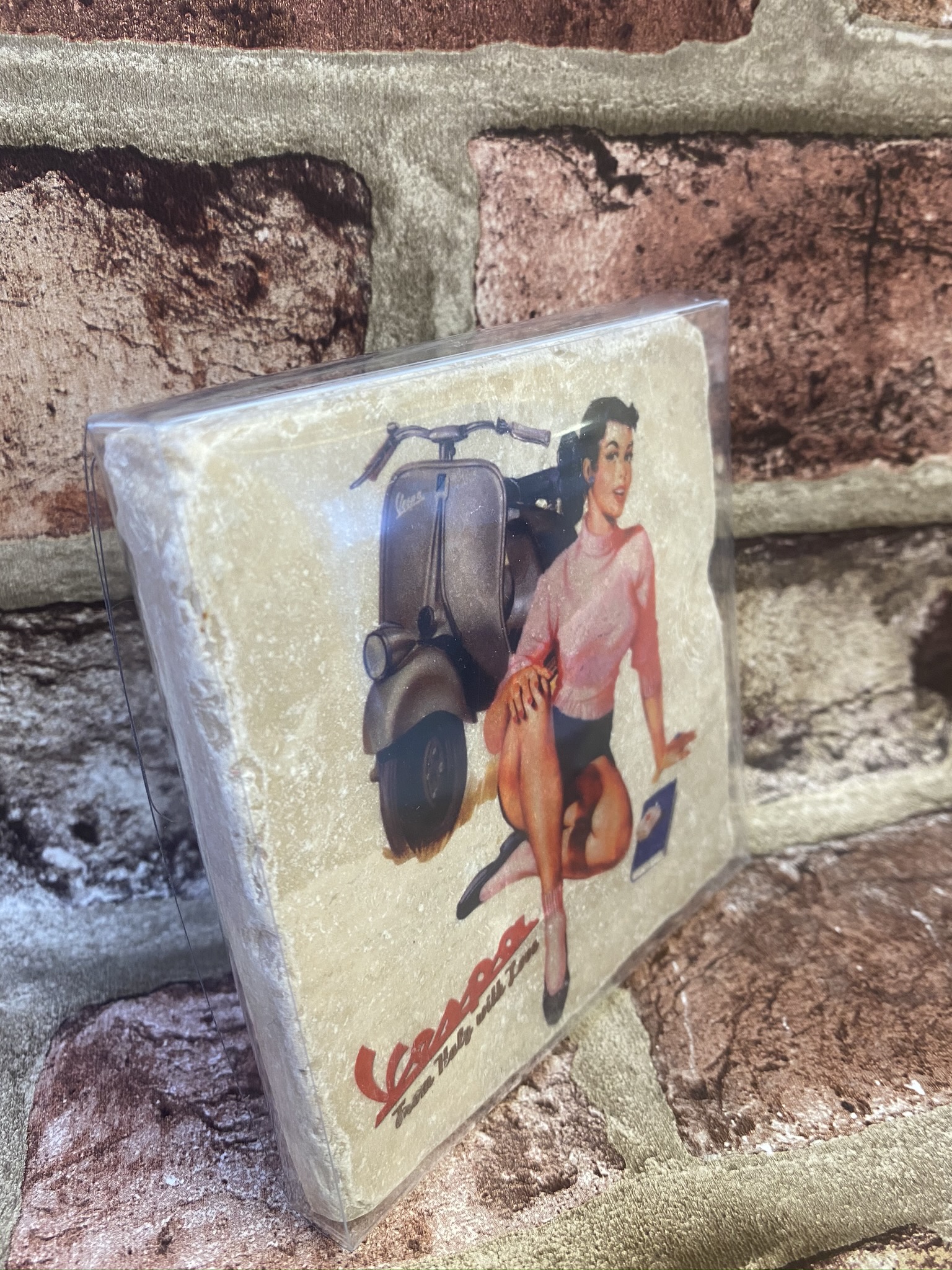 Vespa From Italy With Love Tumbled Marble Drinks Coaster og 