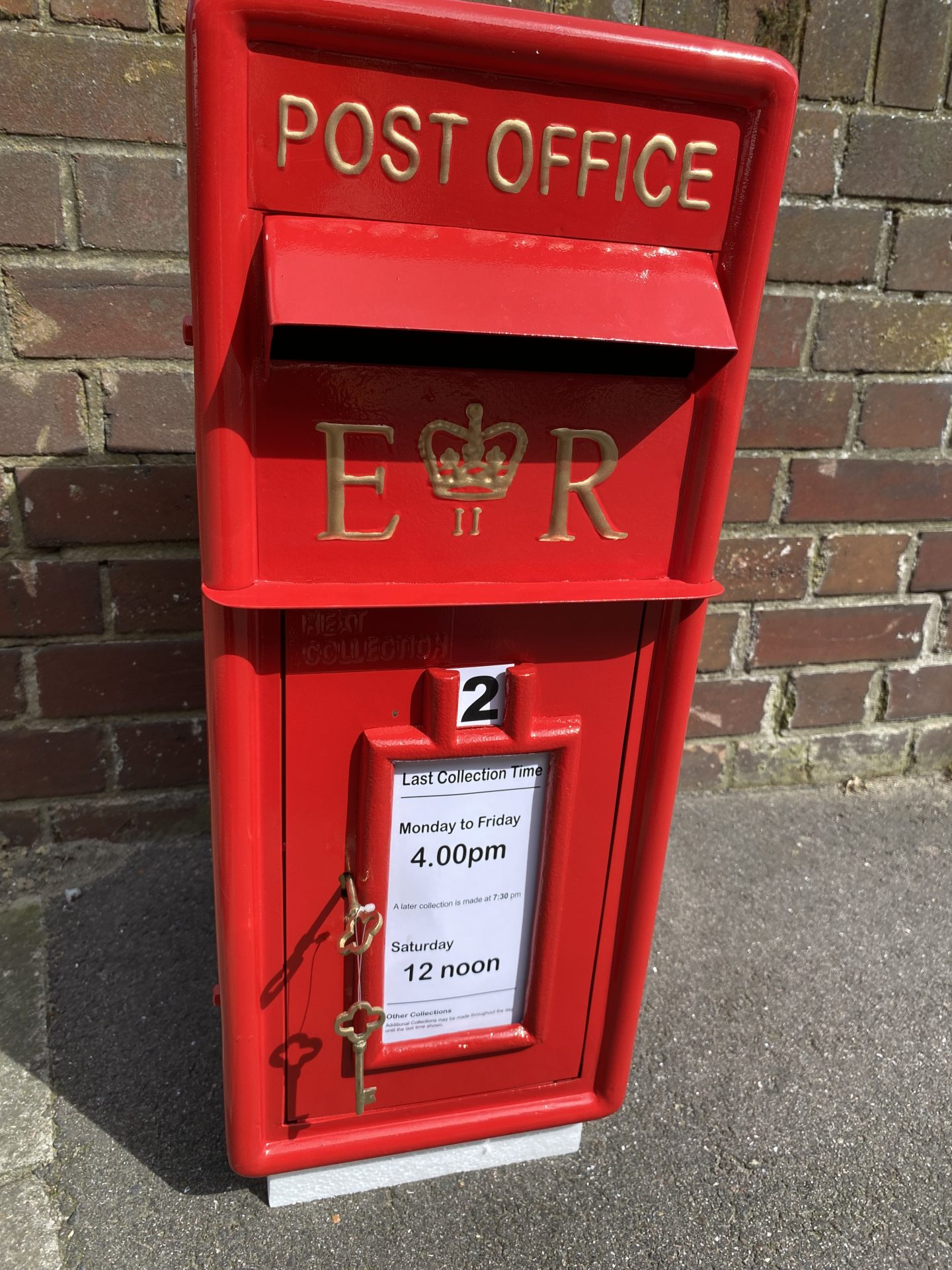 Pressed Steel Royal Mail Post Box Complete Pressed Steel (a few marks/small dents)