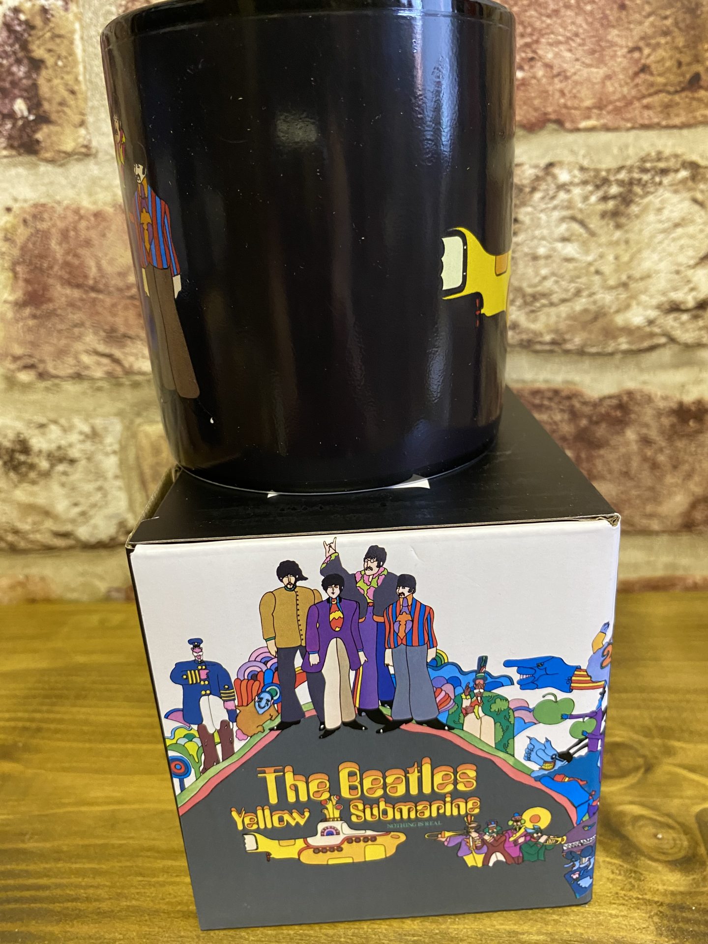 The Beatles Heat Changing Mug Yellow Submarine - Image 5