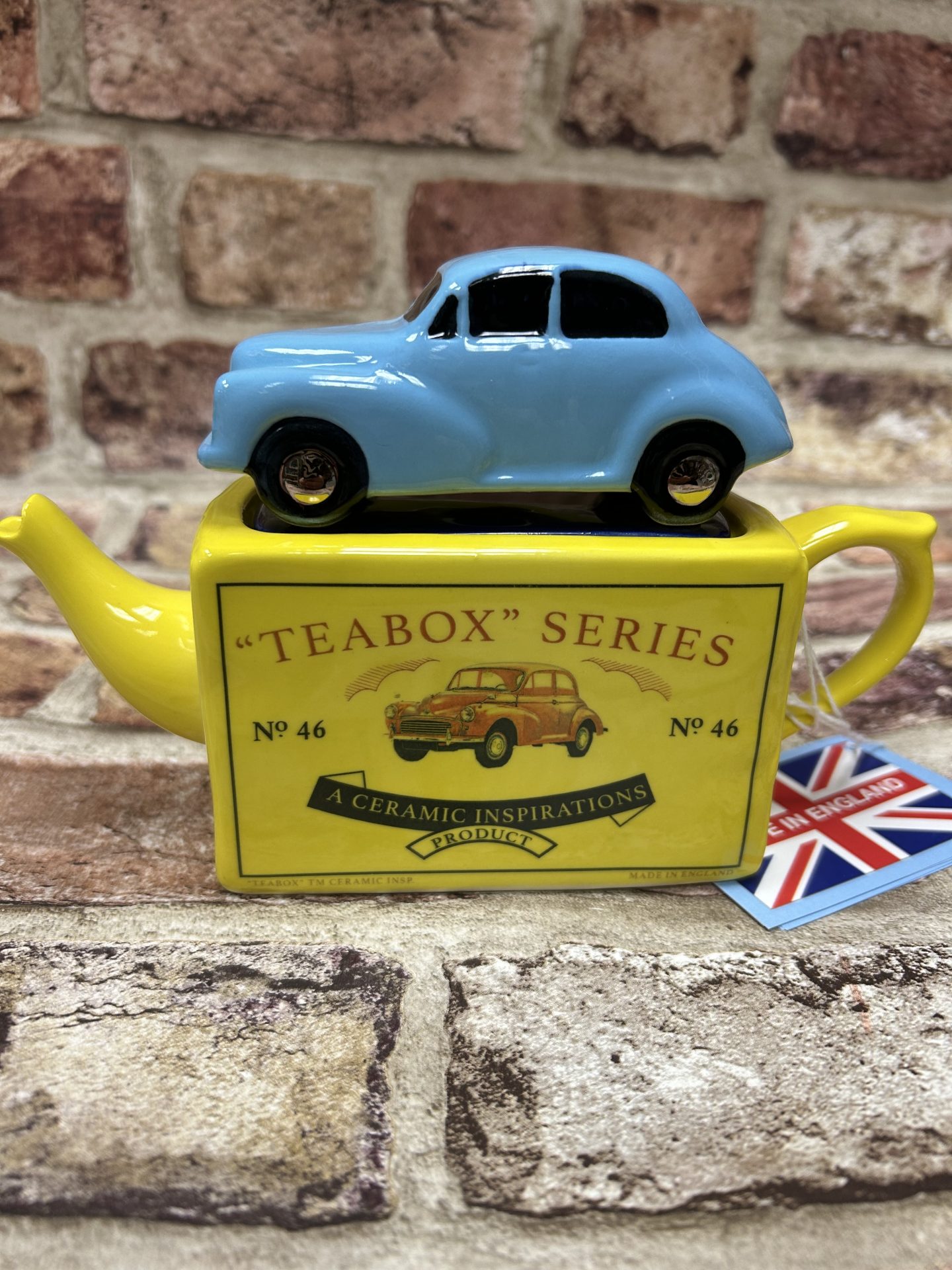 Teabox Morris Minor Blue One Cup Teapot