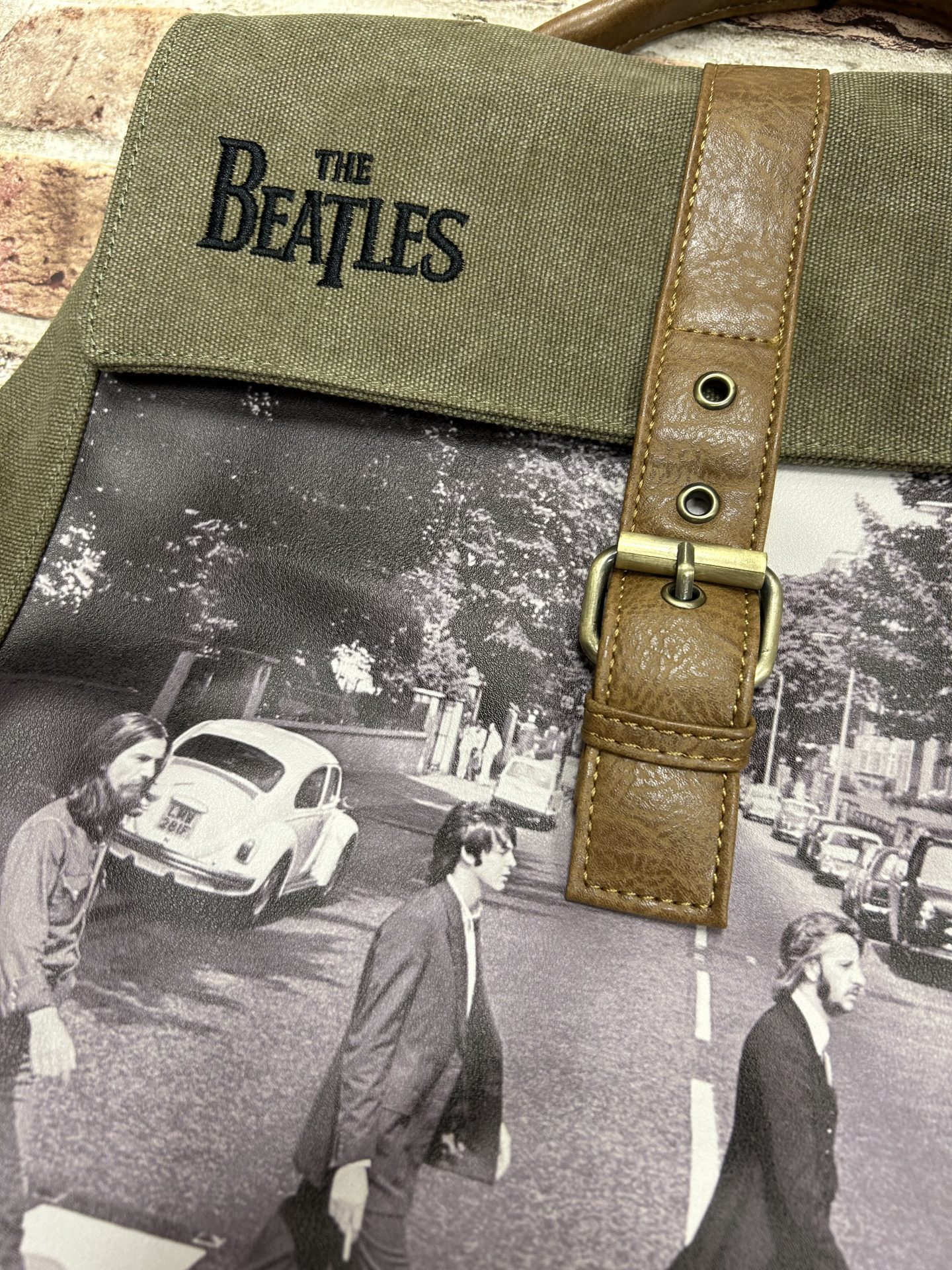 The Beatles Abbey Road Green Canvas Back Pack - Image 8