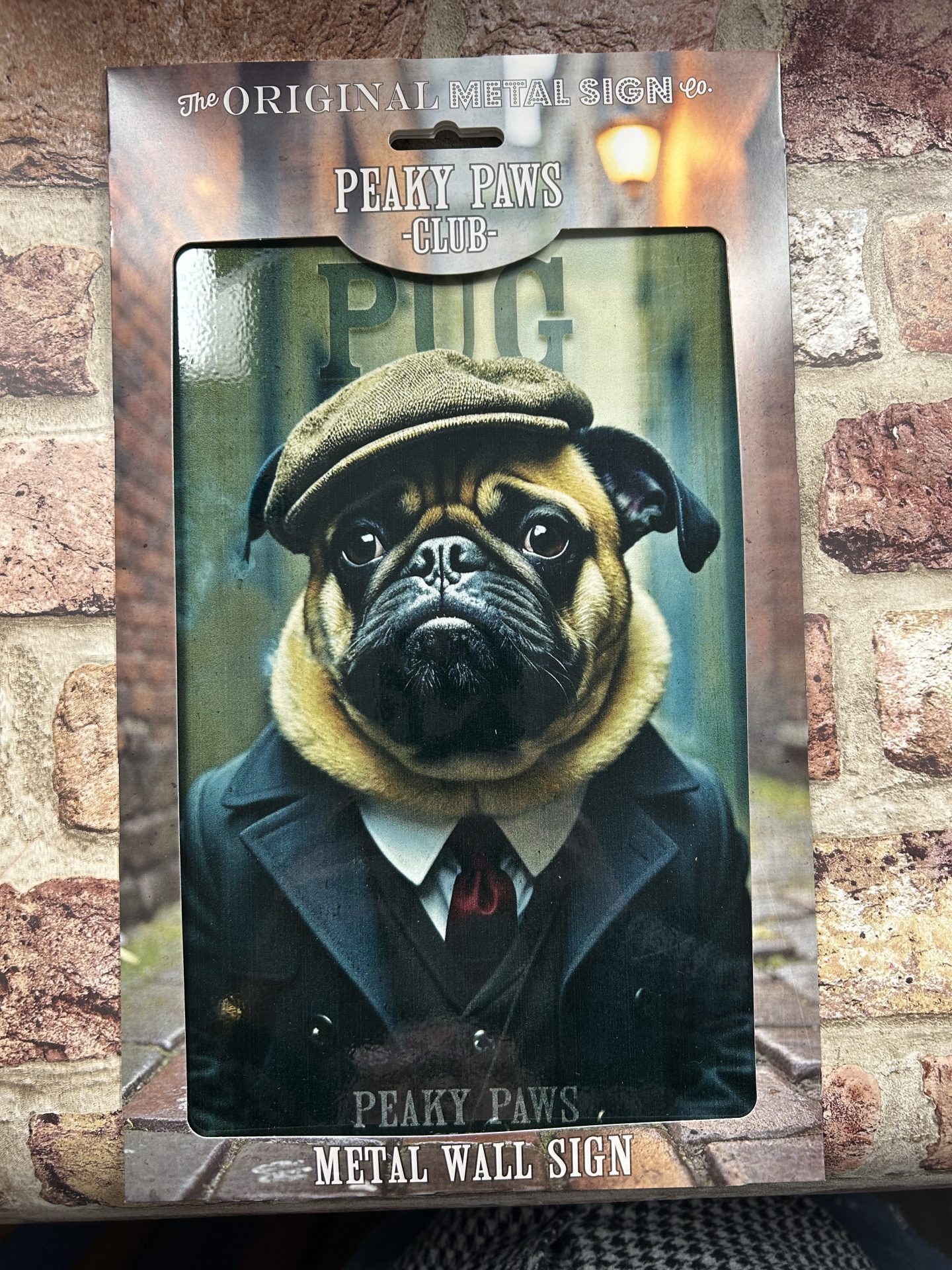 Metal Sign, Peaky Paws Club Pug (med 20x30cm )