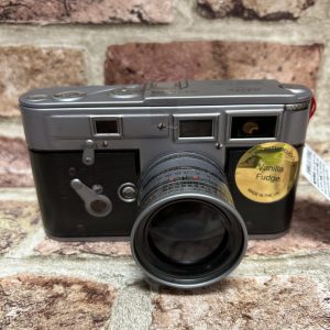 Vintage Camera Tin With Vanilla Fudge