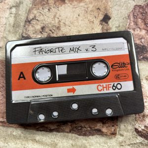 Retro Cassette Tin With Fruit Drops - Favorite Mix V3