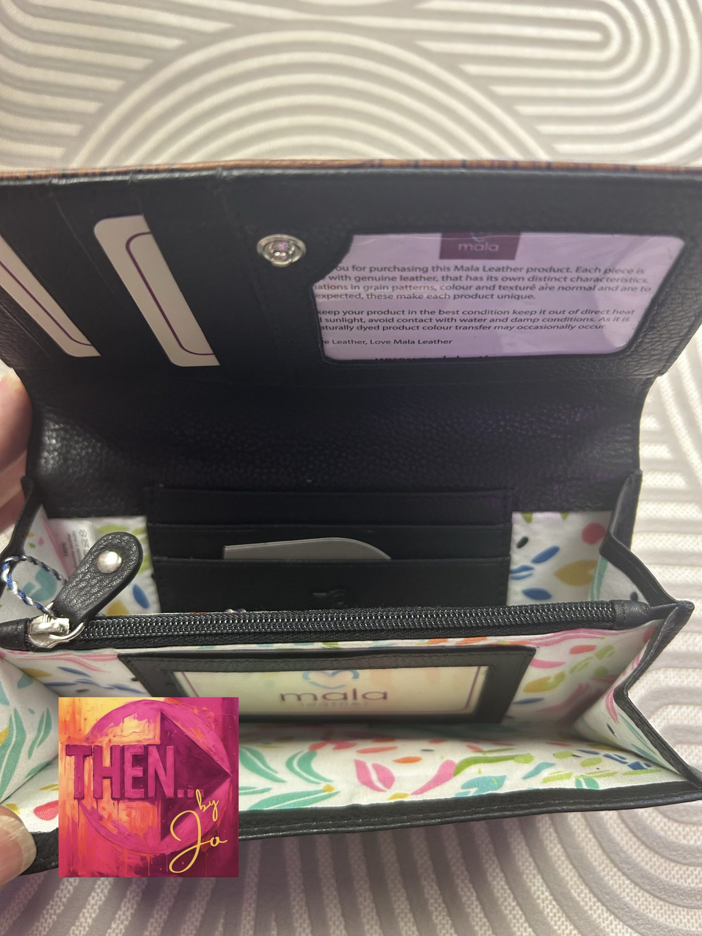 Mala's Farm Matinee Purse - Image 5