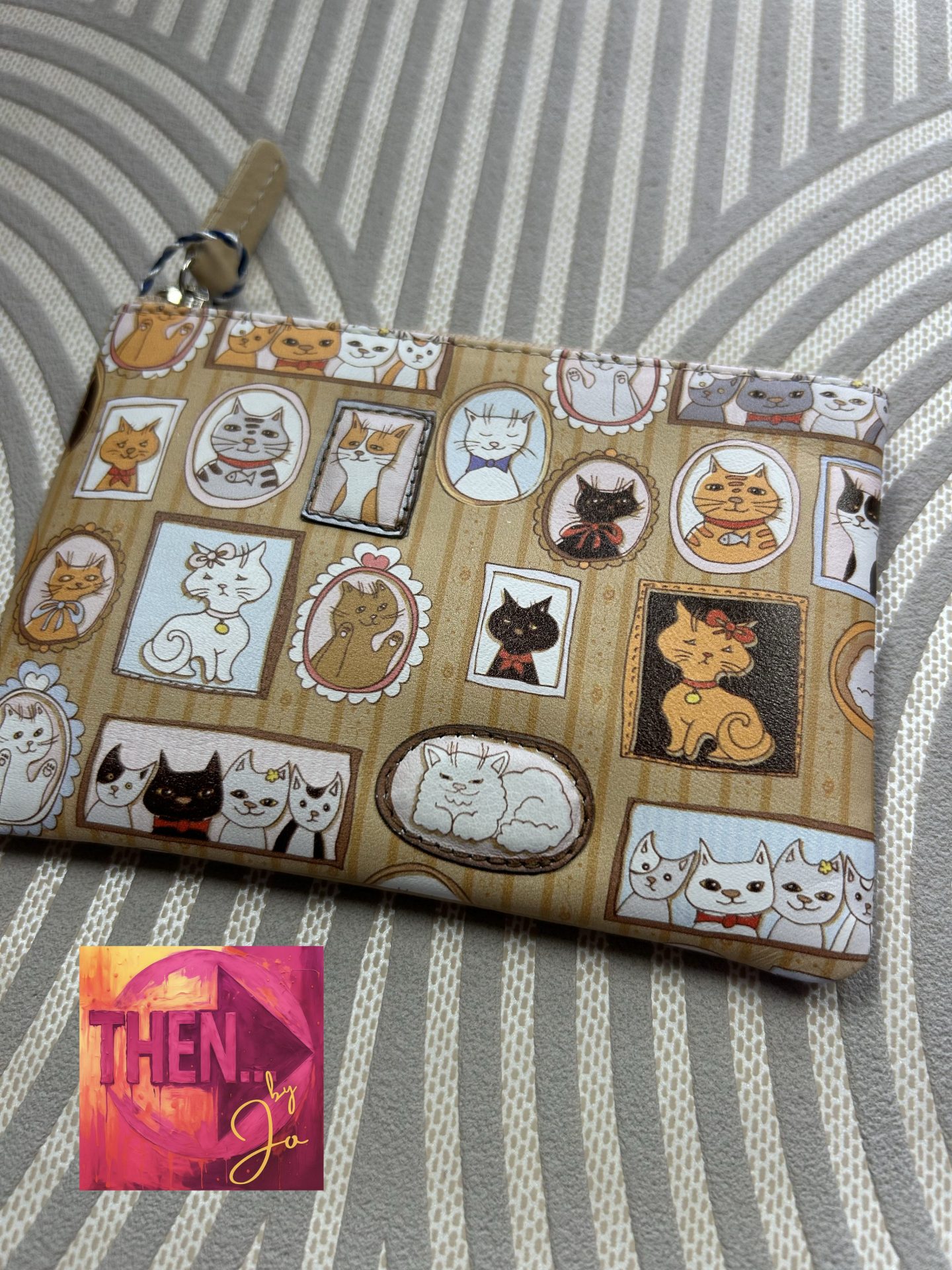 Pinky Cat Portraits Coin Purse