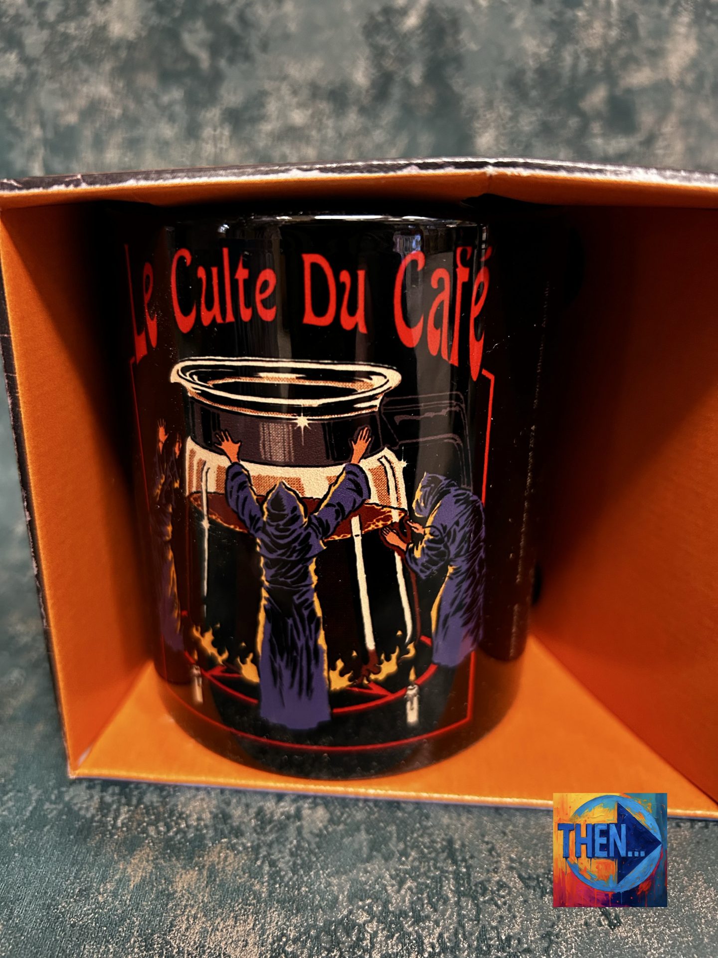 Steven Rhodes Le Culte Du Cafe' Ceramic Mug - Image 3