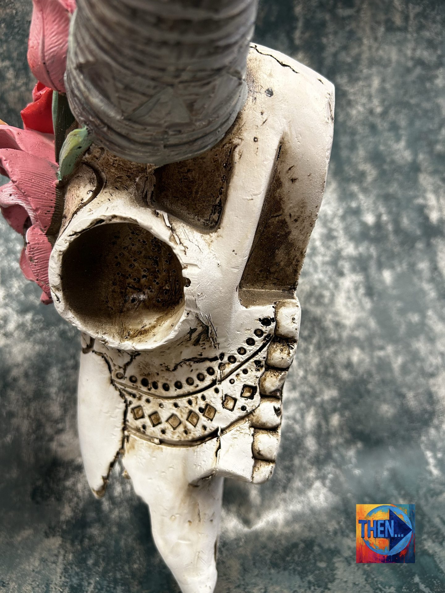 Ram Skull With Flowers Wall Mounted Ornament - Image 5