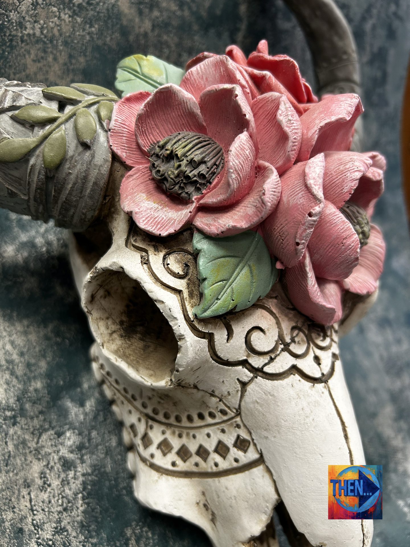 Ram Skull With Flowers Wall Mounted Ornament - Image 3