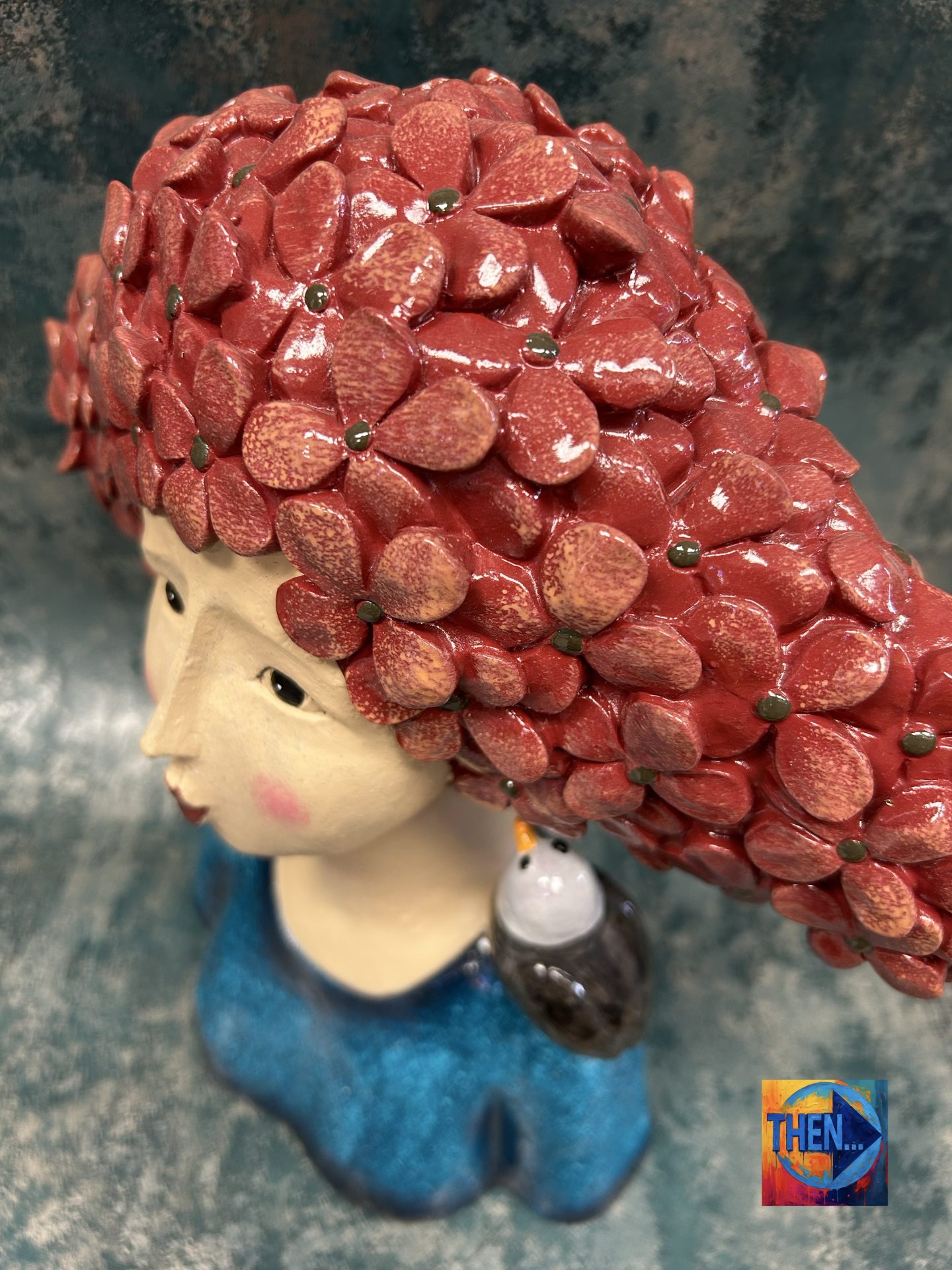 Ame'lie Red Haired Lady And Bird Decorative Ornament - Image 3